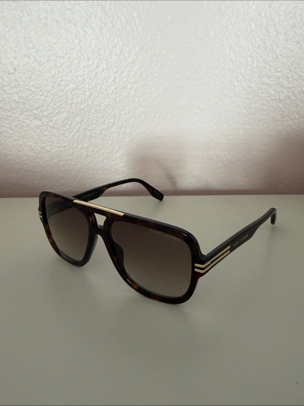 Women’s Marc Jacob’s aviator’s - Picture 5 of 6